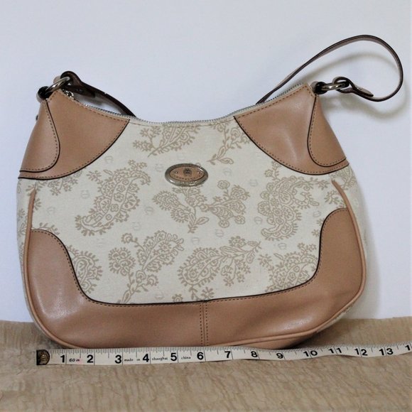 Etienne Aigner Tan and Cream Shoulder Bag - Picture 2 of 10